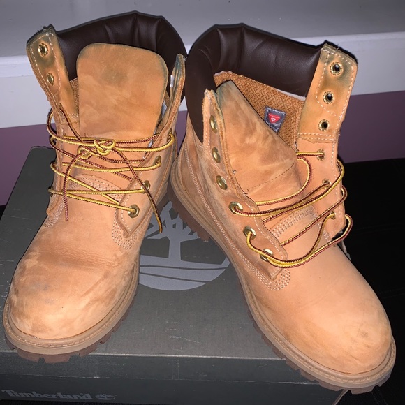 Worn Youth Construction style Timberland size 6.5 - Picture 1 of 6
